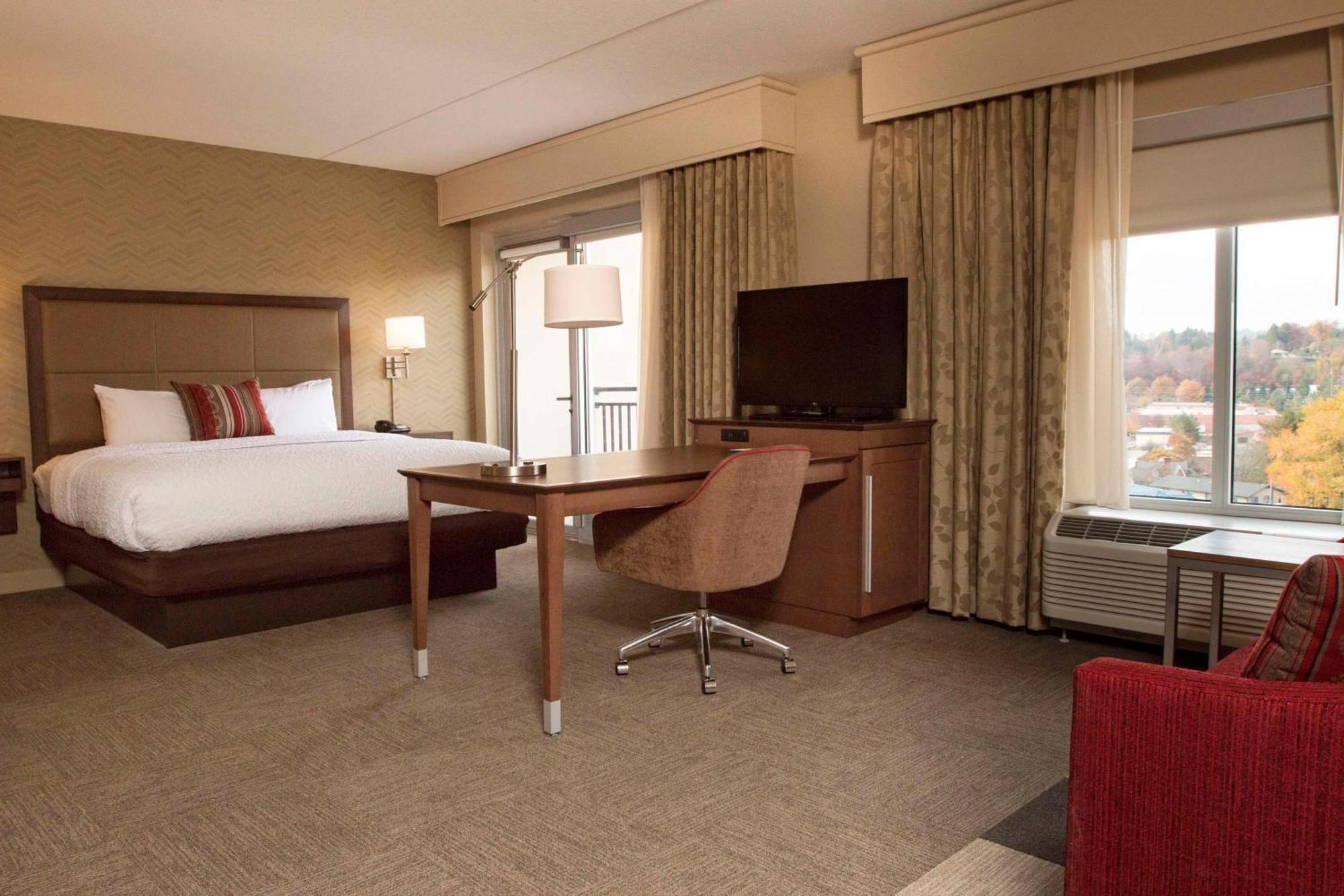 Hampton Inn & Suites Boone, Nc Zewnętrze zdjęcie