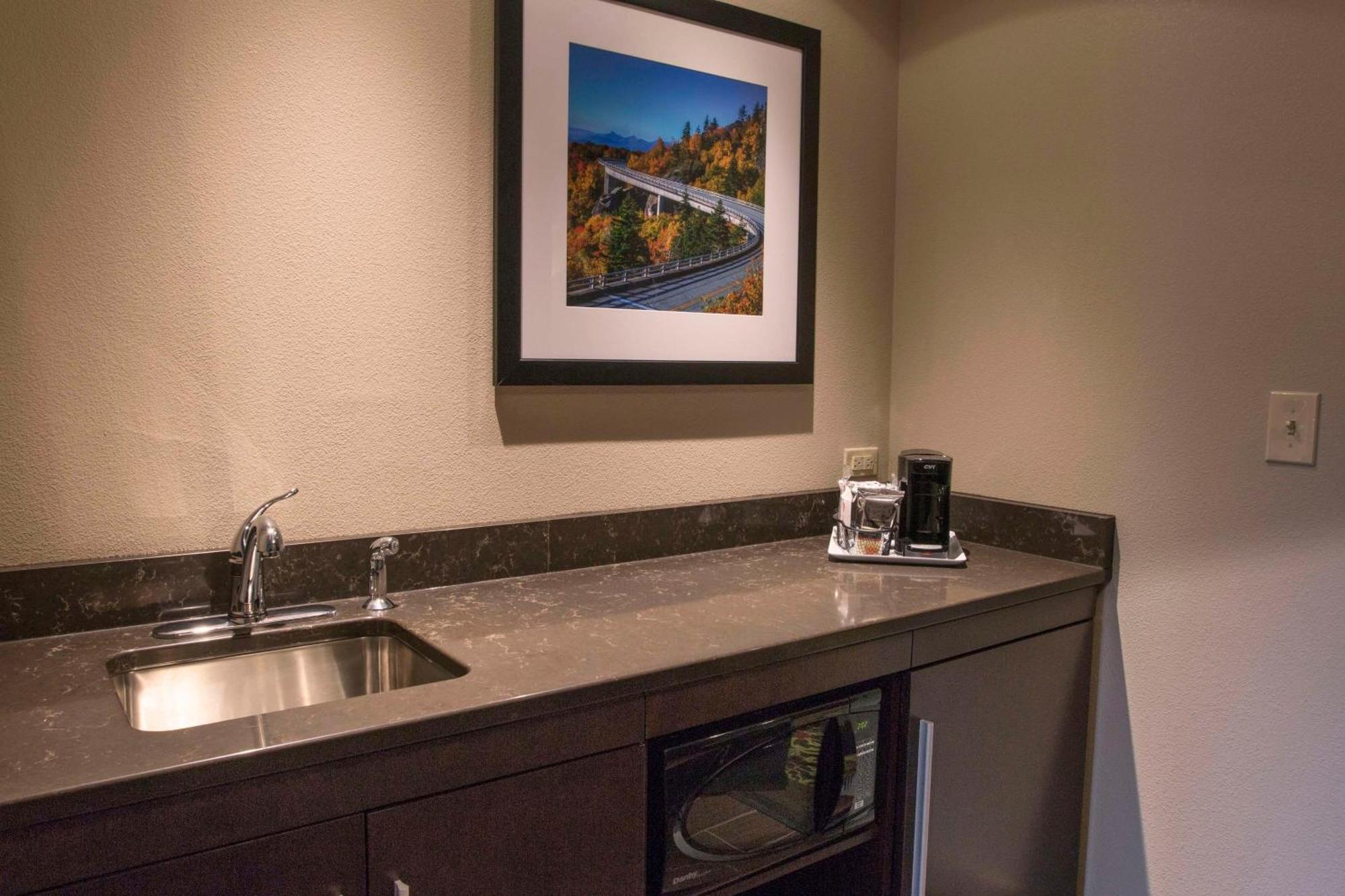 Hampton Inn & Suites Boone, Nc Zewnętrze zdjęcie
